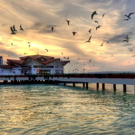 AlaDeniz Hotel Büyükçekmece Buitenkant foto